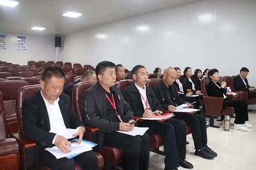 麗星公司召開6S改善提案評選會，促進(jìn)企業(yè)不斷發(fā)展