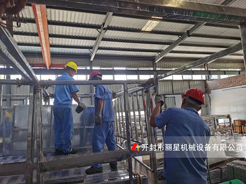 加班加點(diǎn)趕生產(chǎn)，麗星機(jī)械發(fā)貨忙