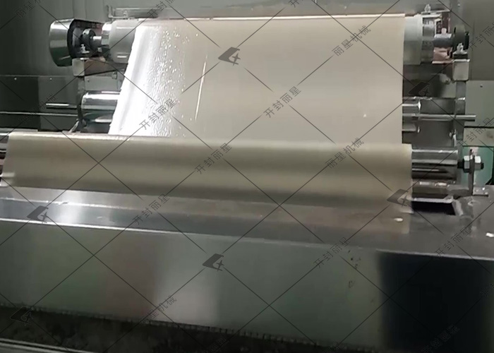 湖北客戶麗星自動(dòng)粉條設(shè)備試機(jī)，加工現(xiàn)場(chǎng)細(xì)節(jié)滿滿